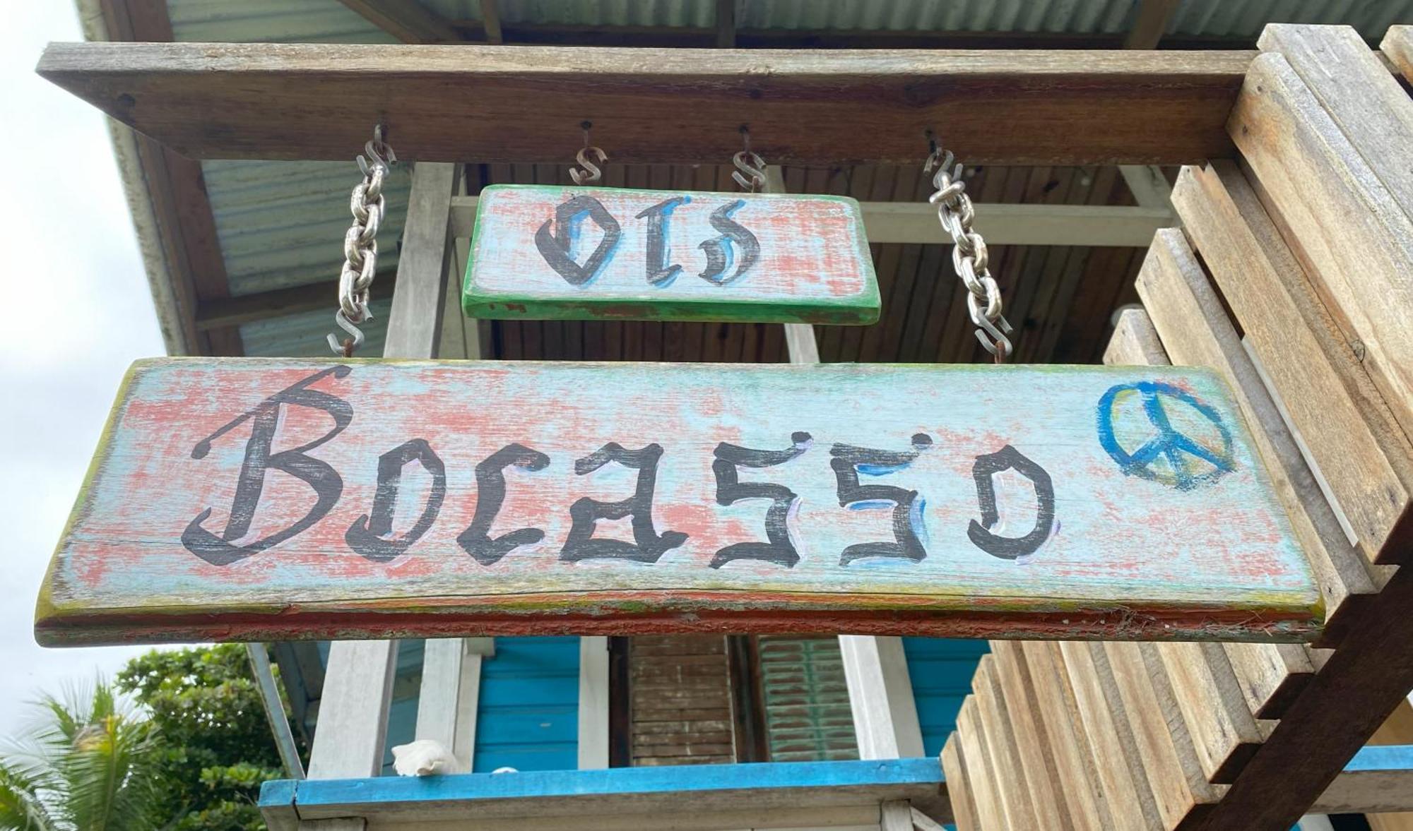 Old Bocasso Hostel Bocas Town Exterior photo